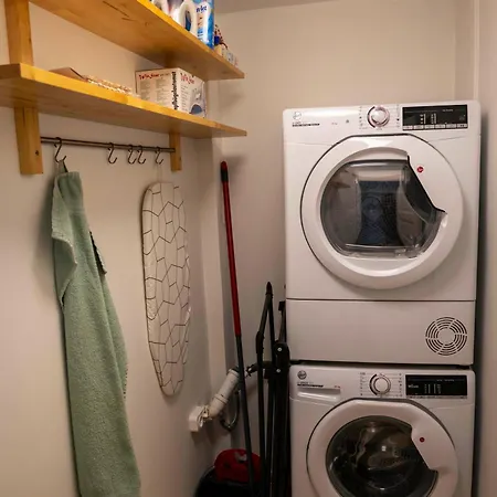 Ubytování v soukromí Hyggelig Byhus I Stueplan Med Solrig Gardhave *